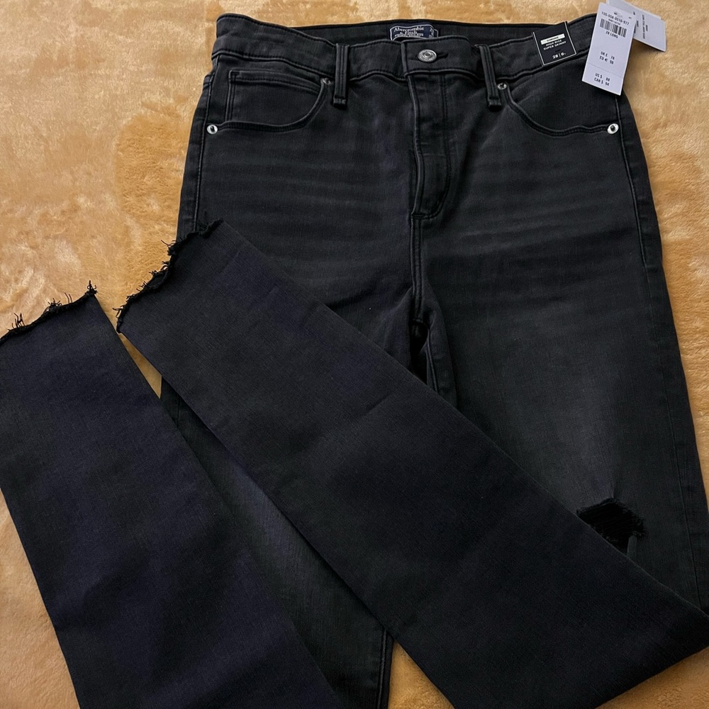 Abercrombie Distressed Simone Jeans